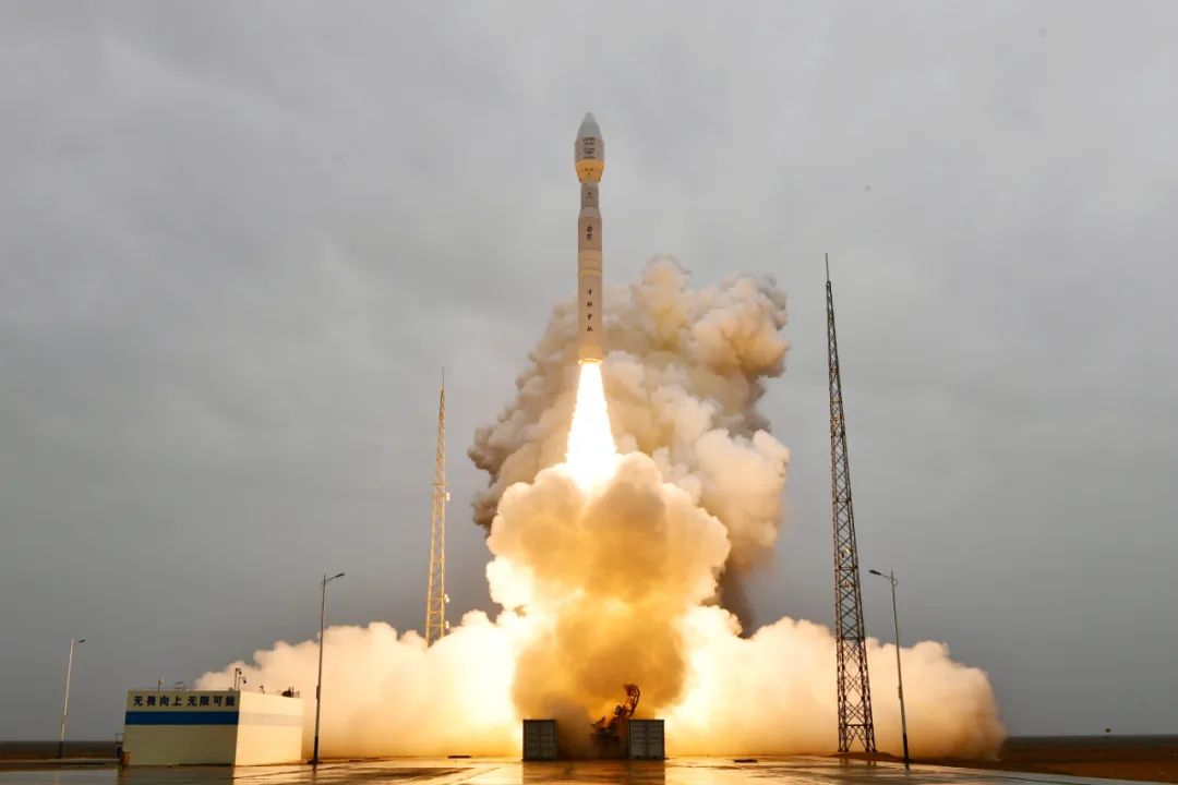 һ�����ǣ�����ɳ��(�й�)��վ���޹�˾������Ͷ��ҵ�п������һ��ң�����ػ������Բ���ֳ�